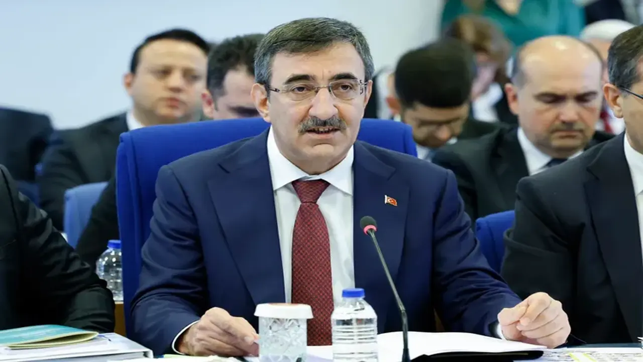 Elazığ Belediyesi’nden Örnek Çalışma: Doğukent’te Üretilen Güller Şehri Güzelleştirecek